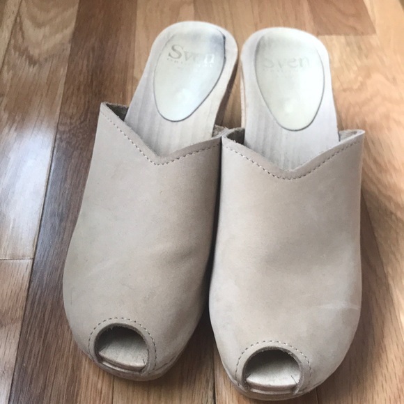 SVEN Peep Toe Clogs - Picture 4 of 5